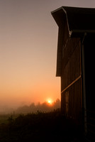 Winterset-Barn-in-Fog_tyaeger